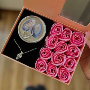 Love Pearl Box Pink