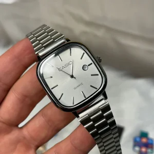 CASIO QUARTZ VINTAGE WATCH